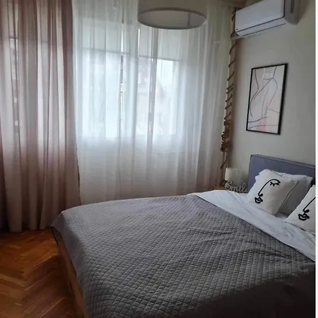 Specious Modern Appartement Sofia